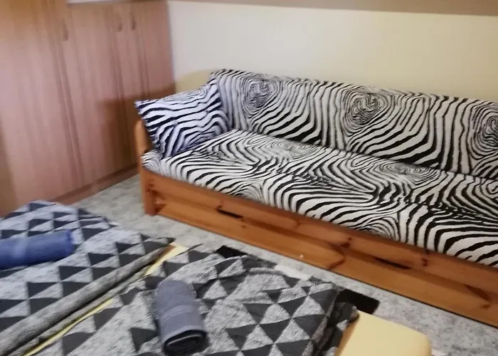 Sarga Oenallo Nyaralohaz * Balatonfenyves